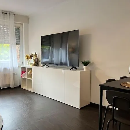 Διαμέρισμα Hochwertige *