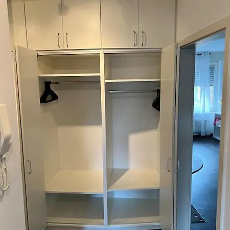 Hochwertige Διαμέρισμα